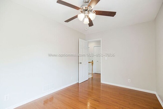 Building Photo - Heatherwood Subdivision!
