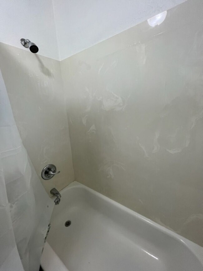 Building Photo - A Little Piece of Heaven in Historic Jacksonville