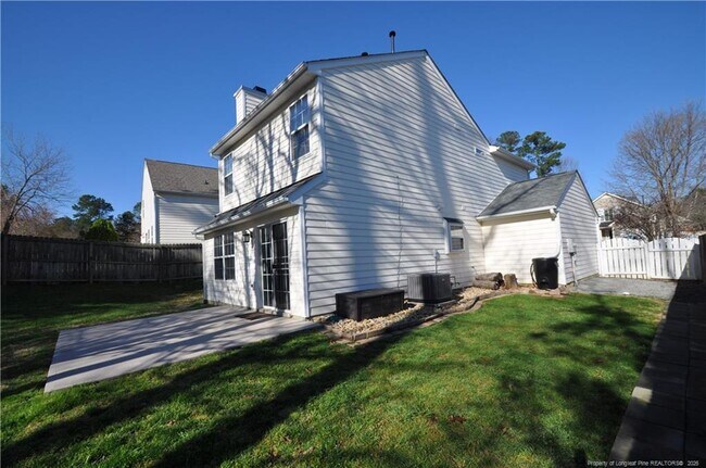 Building Photo - 202 Thorncrest Dr