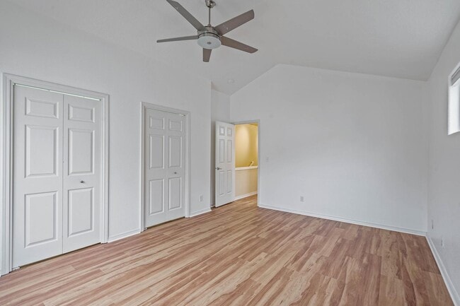 Building Photo - $500 move-in special! Unique 2-bdrm/2.5-bath duplex w/ A/C—Private patio, storage, garage w/ wash...