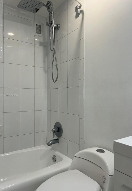 Building Photo - 3001 S Ocean Dr