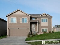 Building Photo - 8228 N 147th St