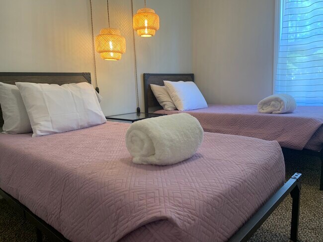 Bedroom 3 - 1100 Coleman St