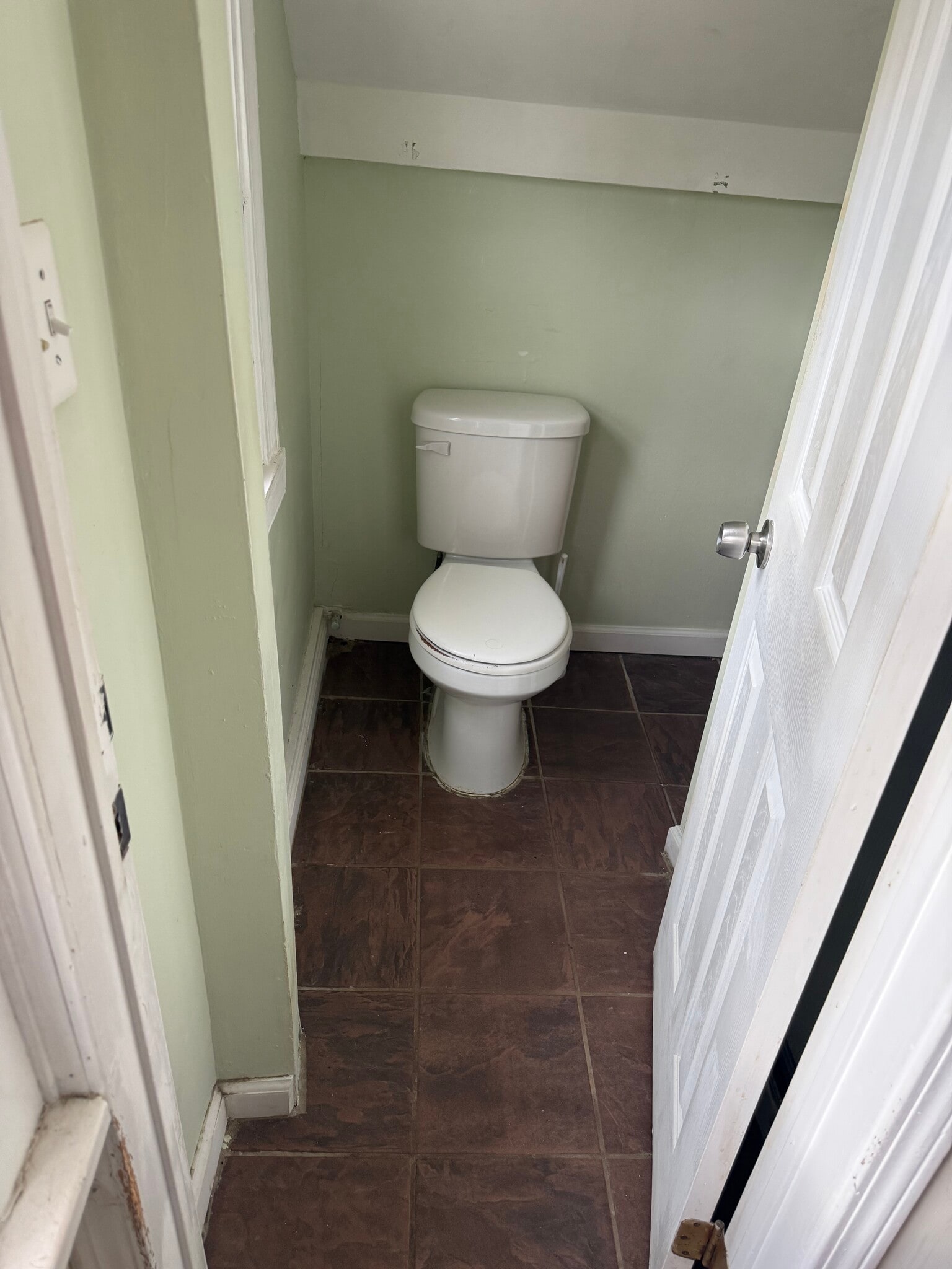 Building Photo - 2 Kent Rd