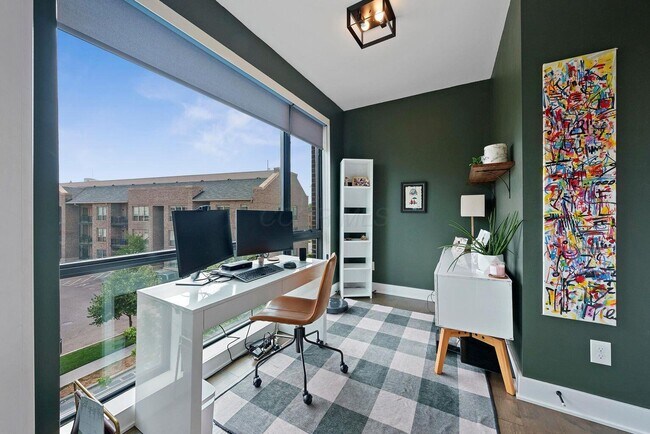 Building Photo - 236 Neruda Ave