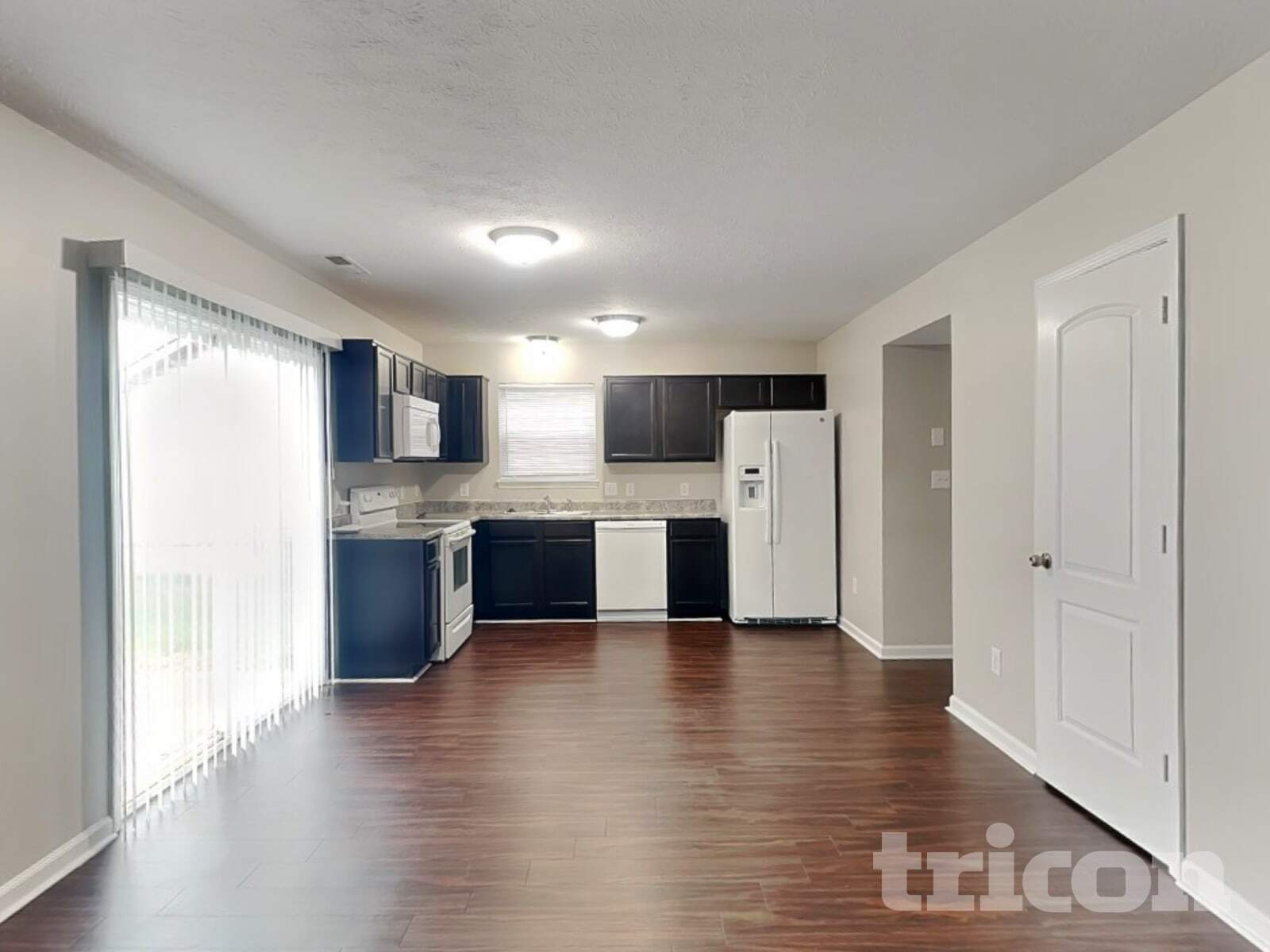 Building Photo - 1621 Bridgecreek Crossing