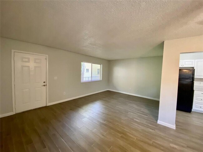 Building Photo - 11716 Raintree Village Blvd