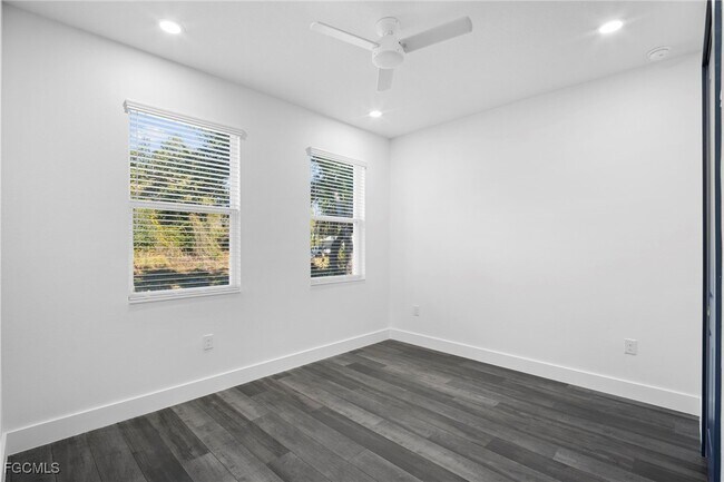 Building Photo - 2816 Barry Rd