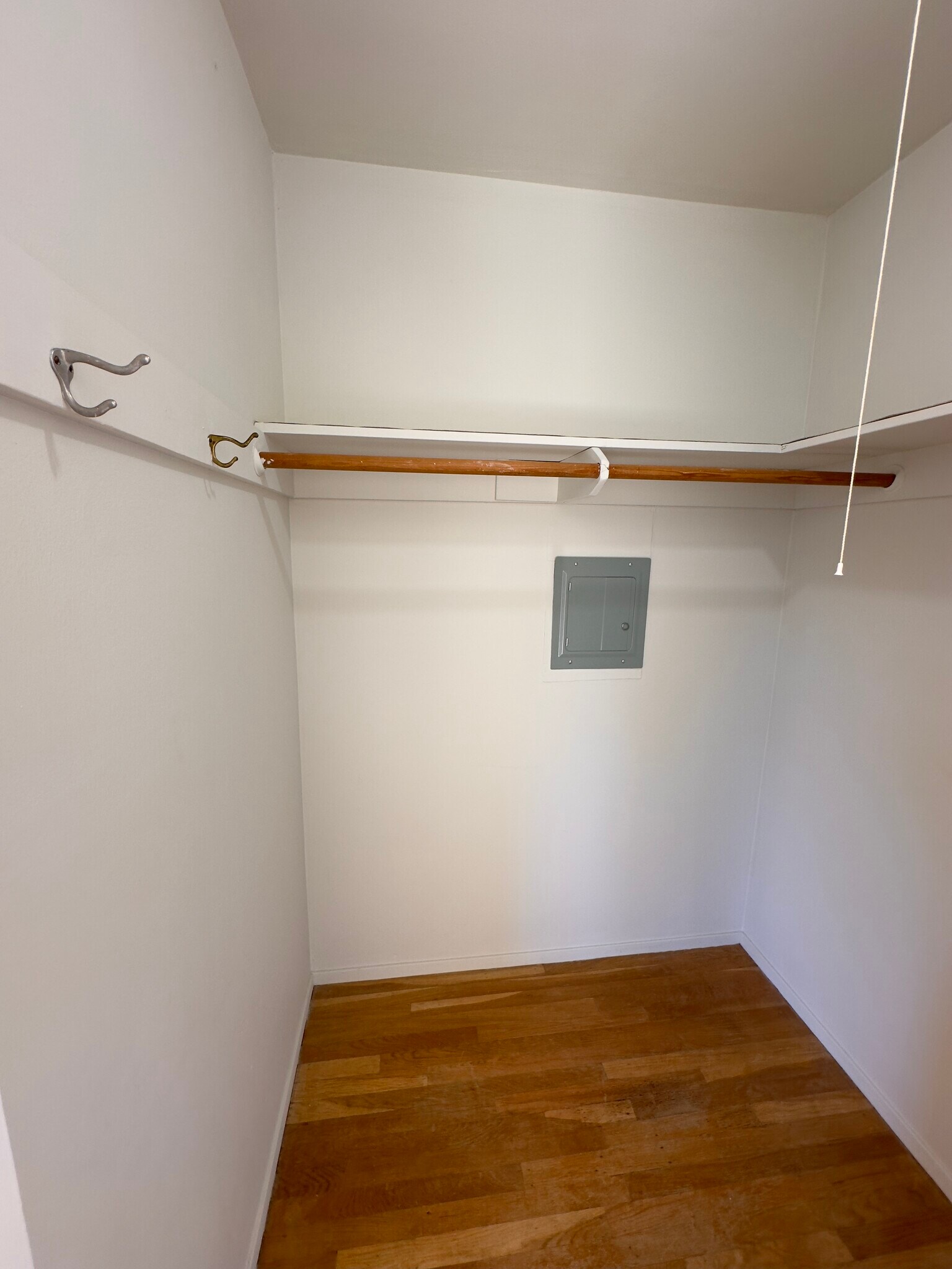 Building Photo - 2598 24th Ave