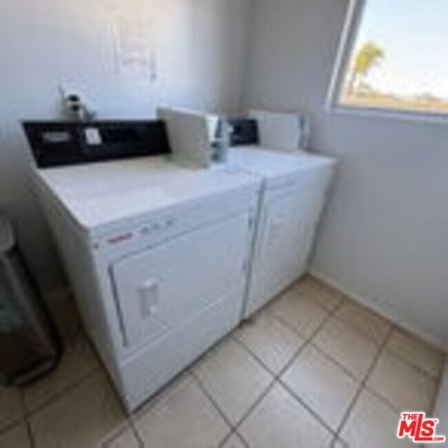 Building Photo - 8740 Tuscany Ave