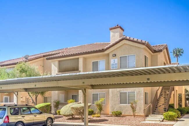 Primary Photo - Condo on 2nd floor - Move-in Ready - 3 bed...