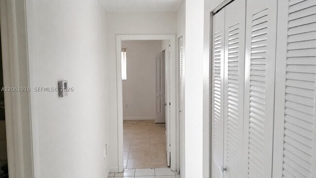 Building Photo - 2985 W 80th St