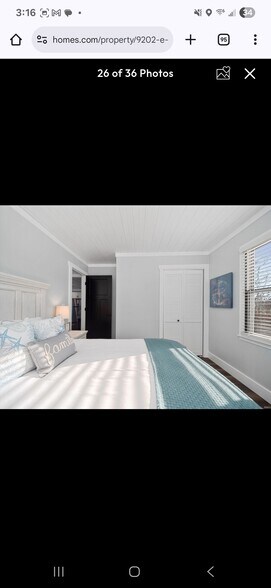 Primary bedroom - 9202 E Lilac Ln