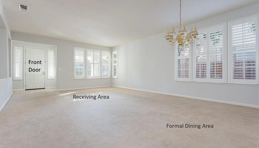 Building Photo - 2540 Crescent Way