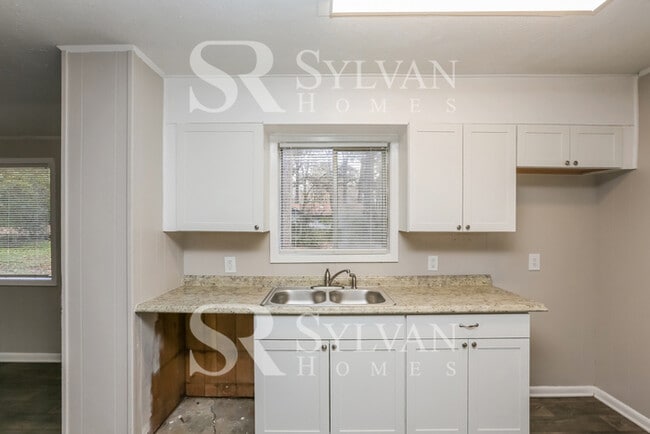 Building Photo - At Last, This Is What You Have Been Searching For!