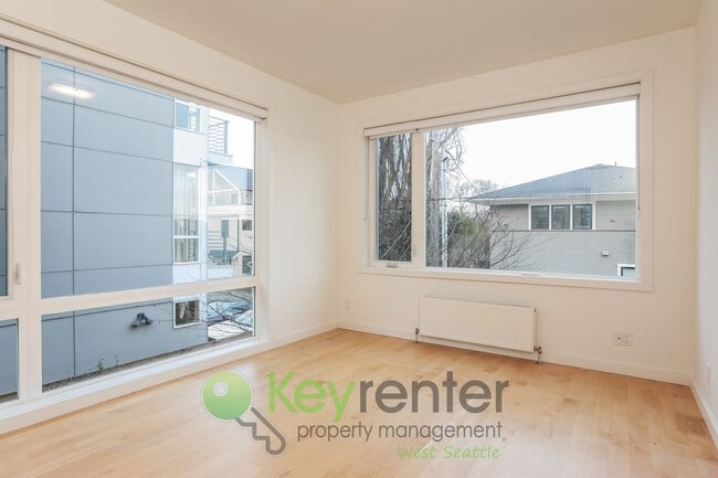 Building Photo - Ballard Area Home with Rooftop Deck, AC, and Parking
