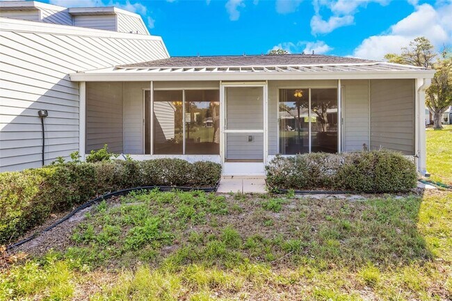 Building Photo - 3121 Beecher Dr E