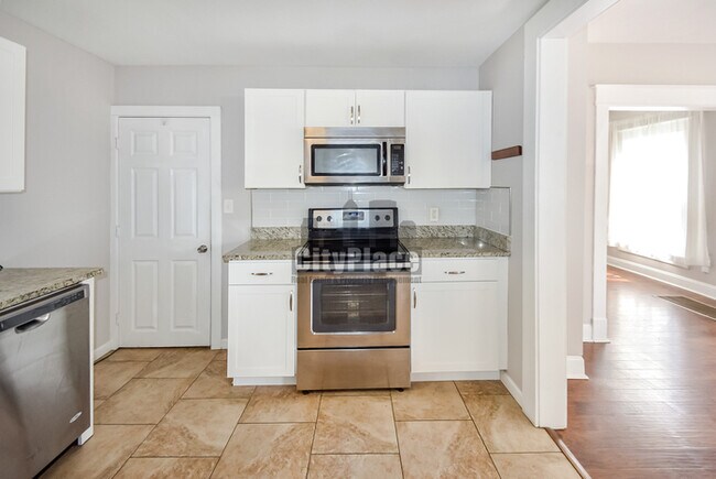 Building Photo - 3116 Ruckle St