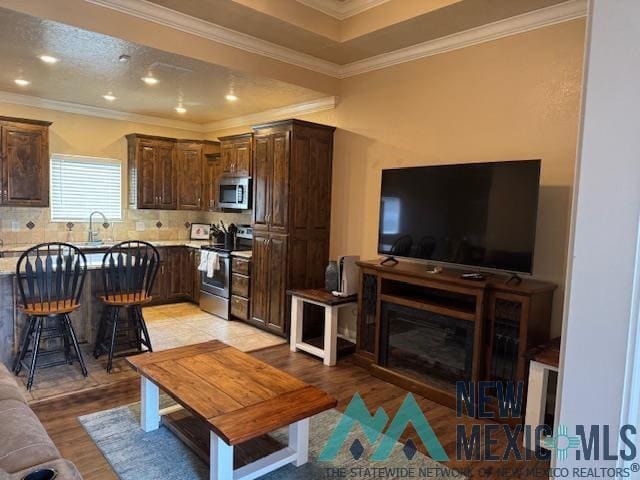 Building Photo - 209 Almond Tree Ln