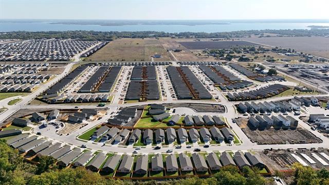 Building Photo - 6734 Highlands St