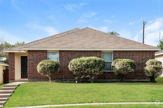 Building Photo - 729 Grambling Dr