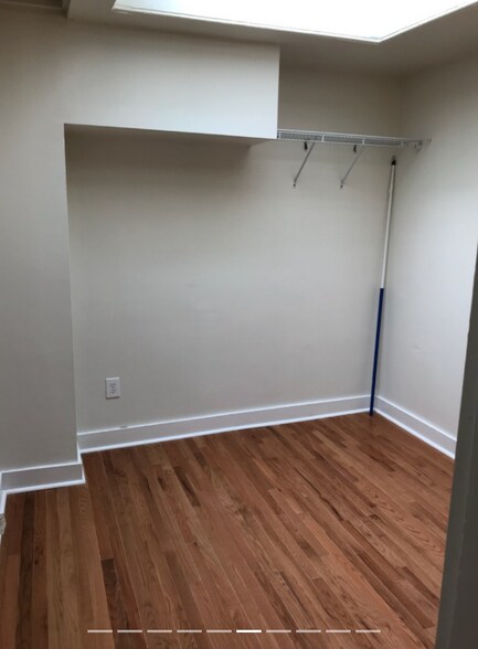 Building Photo - 469 Commonwealth Ave