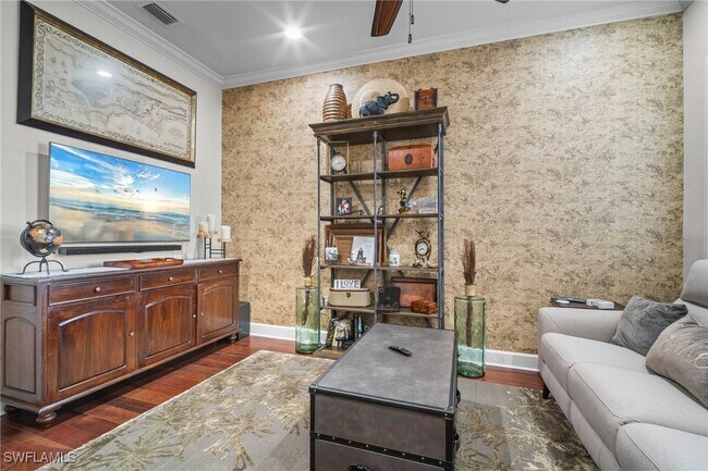 Building Photo - 9064 Siesta Bay Dr