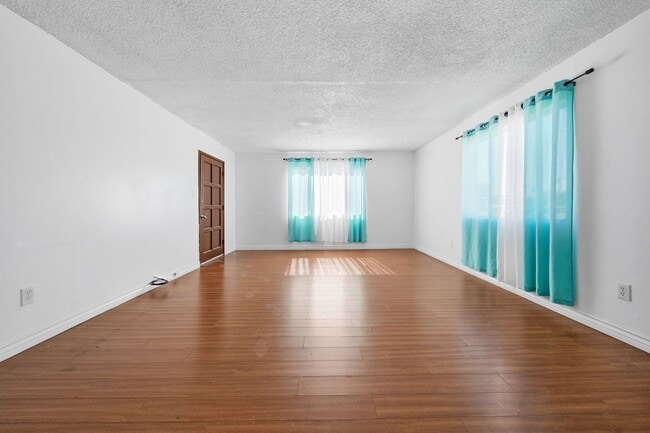 Building Photo - HOUSE FOR RENT IN EL CENTRO