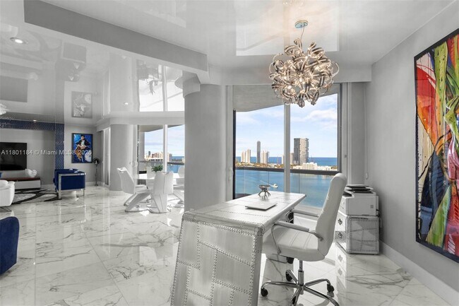 Building Photo - 2600 Island Blvd