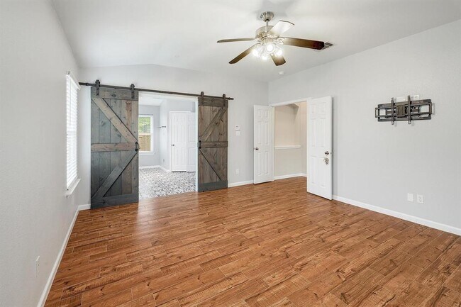 Building Photo - 606 Horizon Trail
