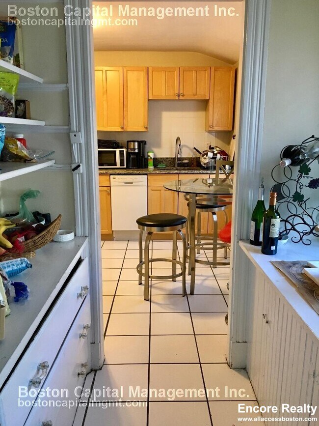 Building Photo - 91 Wallingford Rd