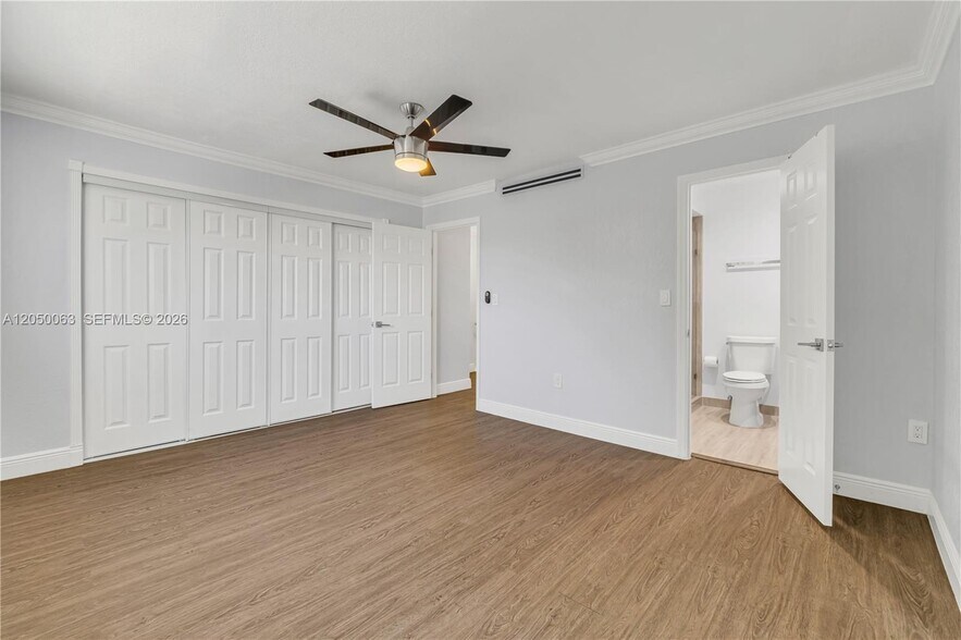 Building Photo - 5452 NW 169th Ter