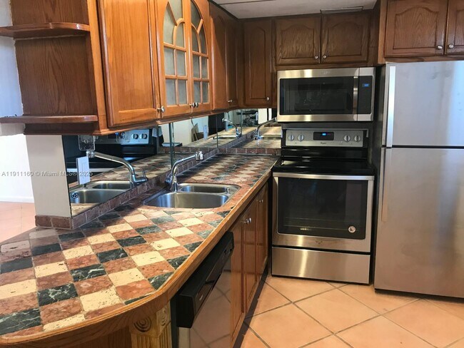 Building Photo - 2825 NE 201st Terrace