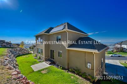 Building Photo - 222 Parkway Cir