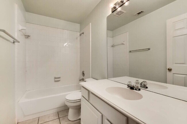 Building Photo - Attractive 3 Bedroom, 2 Bath Home in Stonebridge Ranch!