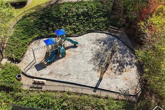 Building Photo - 3751 Roxfield Dr NE