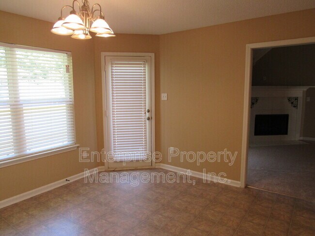 Building Photo - 9480 Grove Rd