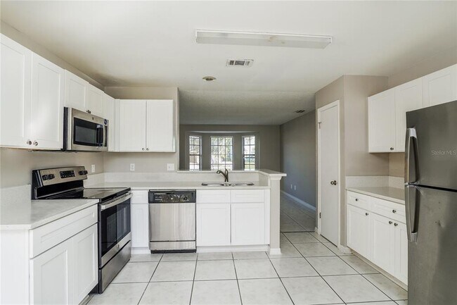 Building Photo - 155 Sandalwood Dr
