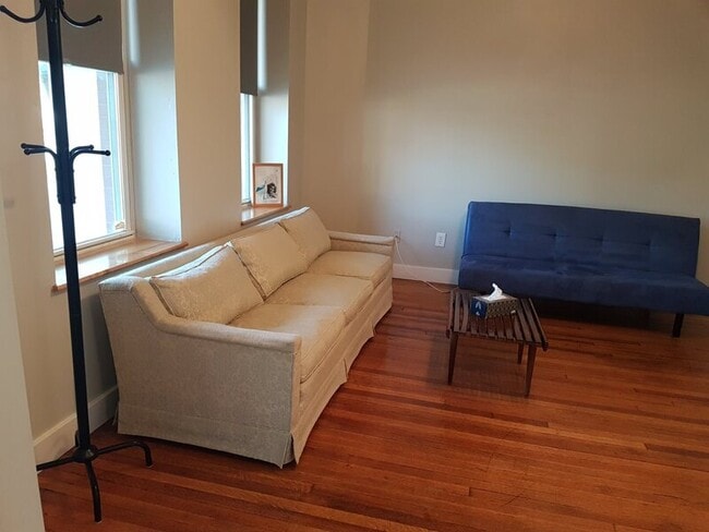 Building Photo - 857A Goodfellow Blvd