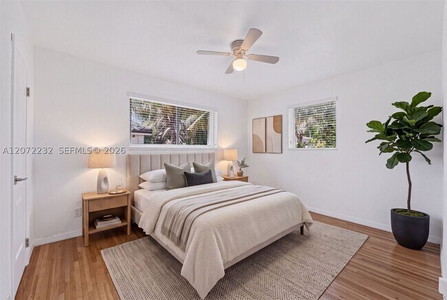 Building Photo - 12140 NE Miami Pl