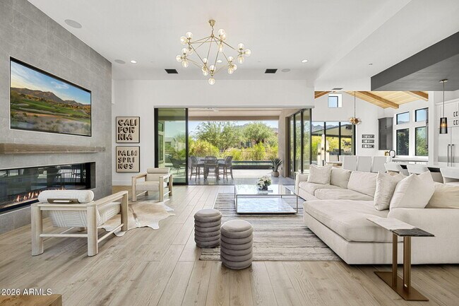 Building Photo - 13267 E Ranch Gate Rd