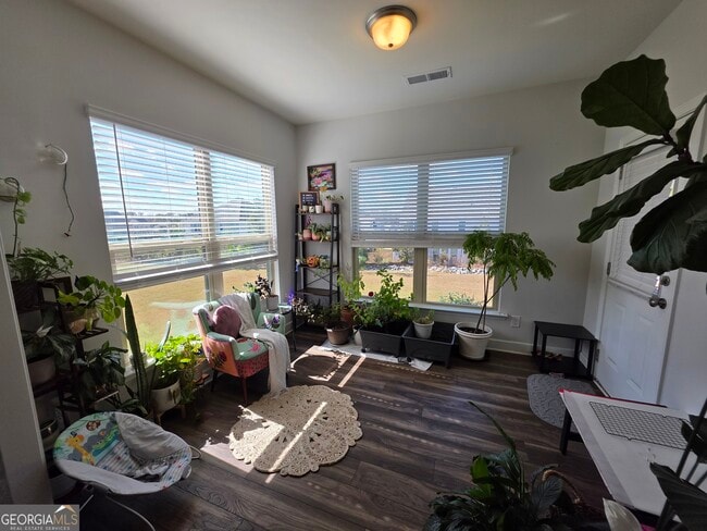 Building Photo - 207 Randall Dr