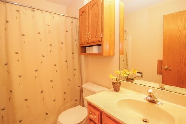 Building Photo - 2506 Scenic Ridge Dr