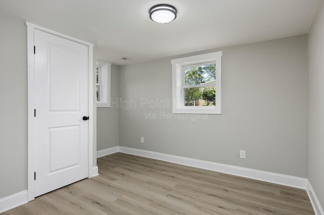 Building Photo - 1201 E 32nd St