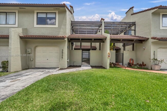 Building Photo - 3926 Adra Ave