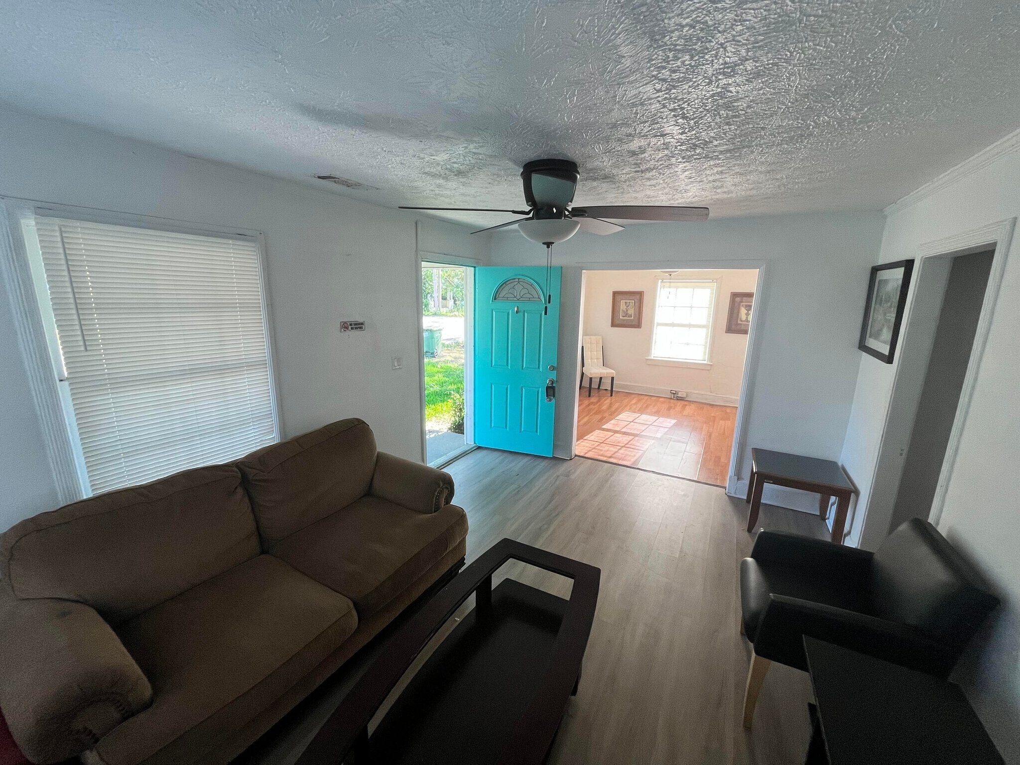 Building Photo - 298 Broadway St