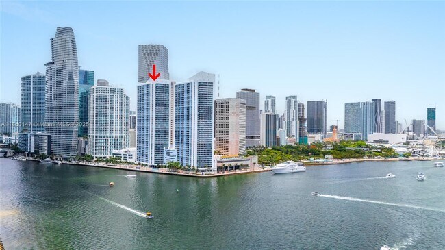 Building Photo - 325 S Biscayne Blvd