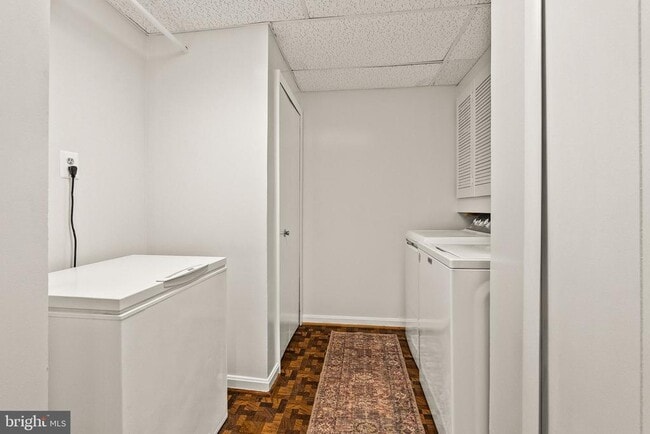 Building Photo - 7918 Pebble Brook Ct