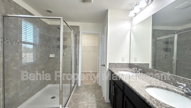 Building Photo - 15572 Blackbead St