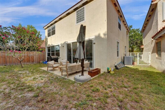 Building Photo - 2508 Cardaman Ave